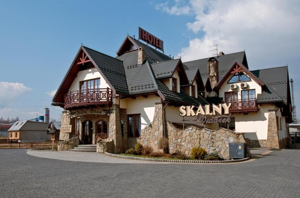 Skalny Dworek Nowy Targ Exterior photo